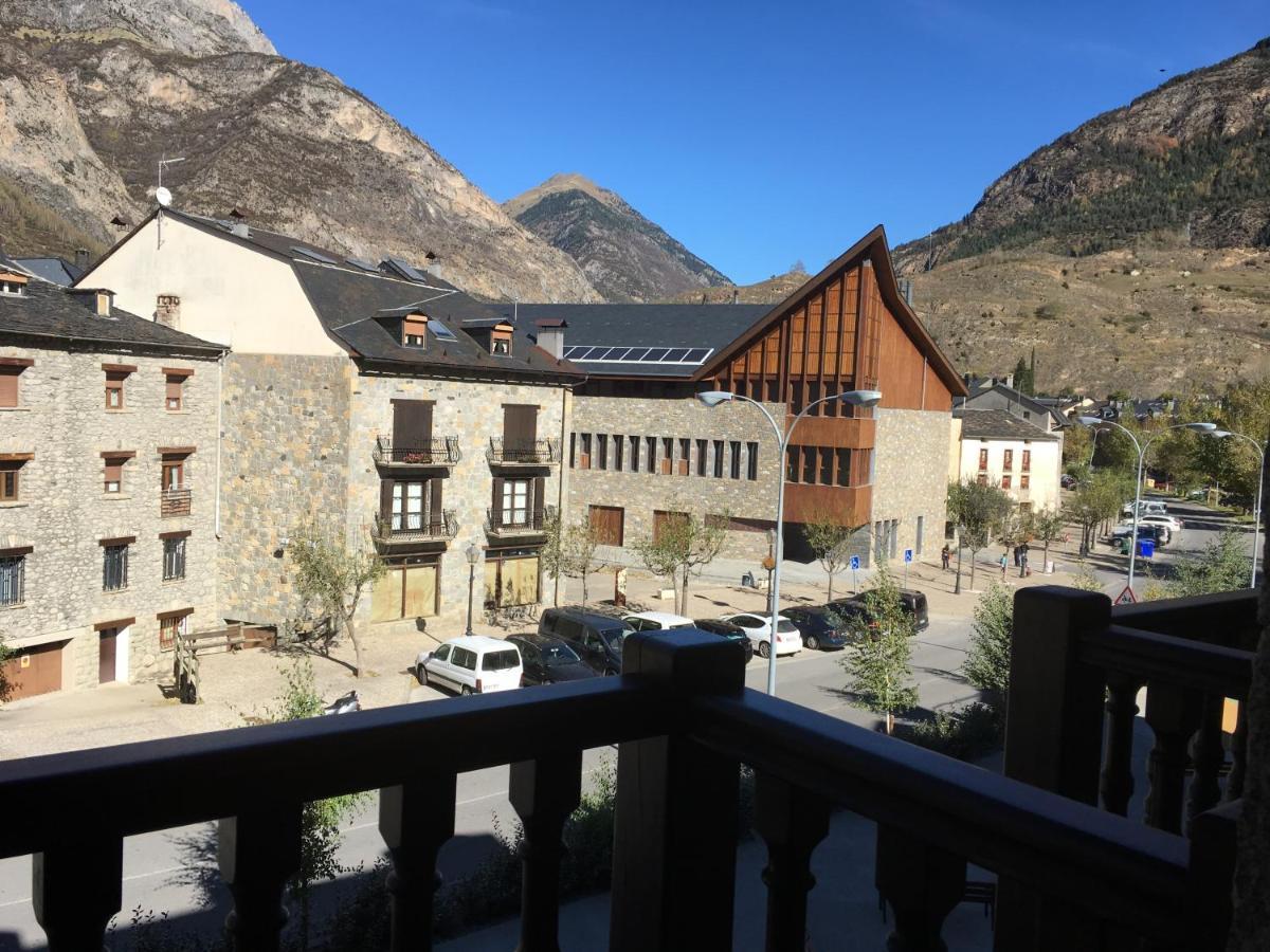 Apartamentos Los Lagos Benasque Zewnętrze zdjęcie